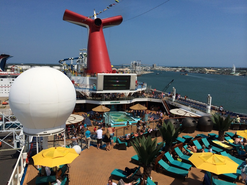 Photo of Carnival Sunshine Cruise on Apr 27, 2014 Lido Deck